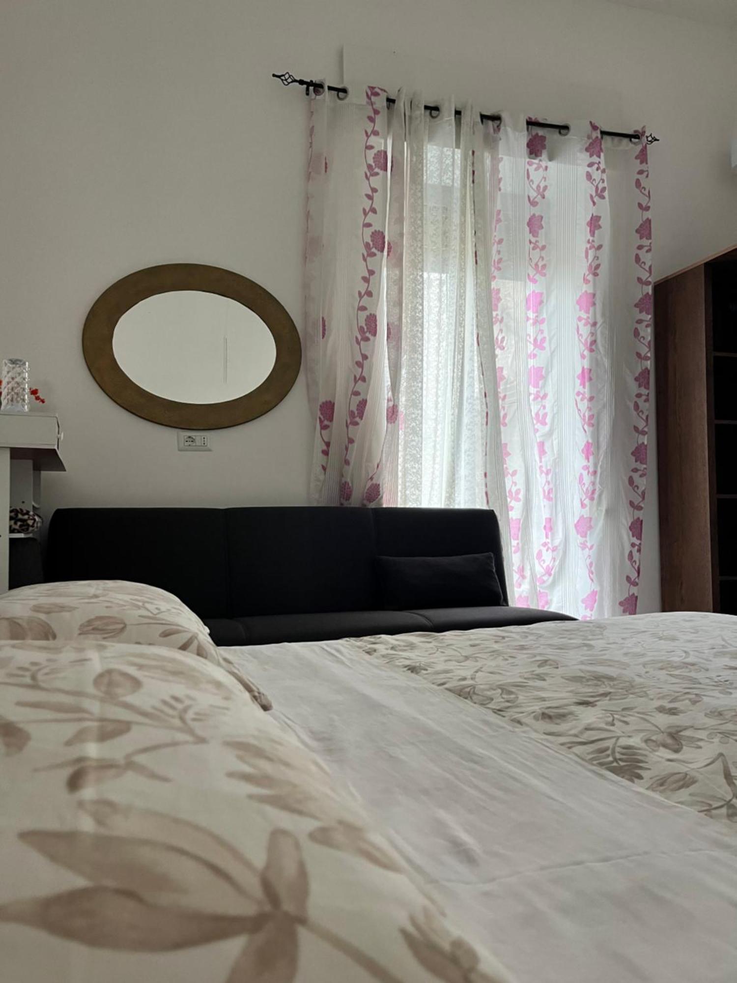 Apartmán O'Vicolo E Napoli Exteriér fotografie